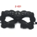 Black lace half face mask for masquerade party, elegant Halloween sexy eye mask for women - Catwoman (Z-021)
