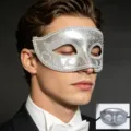 Máscara de mascarada plateada para hombre, elegante antifaz con purpurina para fiesta. - Talla única / Plateado