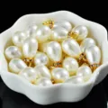 DIY kunstparel druppel hangers met strass gouden ringen voor sieraden accessoires. - 10x14mm (20 Stuks/Pak) / Broken Wit
