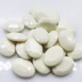 Oval flatback acrylic resin rhinestones for DIY craft hair accessories decoration supplies. - 10x14mm - 30 Pcs / Off White