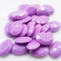 Piedras de resina ovaladas color caramelo planas para manualidades DIY y pinzas de pelo. - Violeta Claro