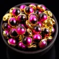 Bottoni rotondi metallici fucsia con bordo dorato per cucito di abiti e decorazioni fai da te. - Sfumatura n. 12