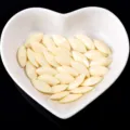 Resin Marquise Rhinestones Flatback DIY Craft Gems White Acrylic Diamonds for Clothing Decor - 4x15mm 30 Pcs / Off White