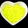 Strass piatti in resina marquise giallo neon vibranti per accessori artigianali DIY. - Giallo