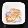 Flache unregelmäßige Nagelkunst Strasssteine Aurora Glas Kristalle für DIY Maniküre Dekoration. - Tränenförmig (3#) / 3x10mm