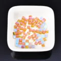 Flache quadratische Nagel-Strasssteine, Aurora Glassteine, DIY bunte Nagelkunst Deko Diamanten. - Quadratisch (25#) / 4mm