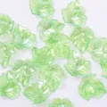 Cuentas de acrílico verde claro con forma de hoja para joyería y horquillas de bricolaje. - Verde Hierba AB