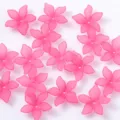Perles de fleurs translucides roses à 5 pétales perles en vrac DIY pour épingles Hanfu. - 50 g, env. 70 pièces / Rouge pastèque