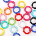 Anelli a molla colorati in metallo per borse DIY, portachiavi e gioielli artigianali. - colori misti casuali