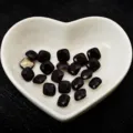 Black and gold pointed-bottom fat square glass crystal rhinestones for nail art DIY accessories. - 8mm 20Pcs / Black