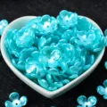Hellblaue Perlen Blüten für DIY handgemachte Handwerkskunst Blumensträuße Dekoration. - Seeblau