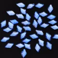 Blaue rautenförmige Strasssteine für Nageldesign glänzende Maniküre Kristalle flache Unterseite - Rautenmuster / 20 Stück/Packung (4x7mm) / Blau