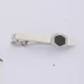 Pince à cravate argentée pour homme avec strass hexagonal élégant et pierre à paillettes noires. - Style Strass Pailleté Noir Hexagone Argenté (T1031)