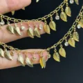DIY χρυσή μεταλλική αλυσίδα με φύλλα και στρας, λεπτομέρεια παραδοσιακού αξεσουάρ μαλλιών. - Συσκευασία 1 Μέτρου / Απομίμηση Χρυσού