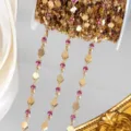 Bobine de chaîne DIY dorée avec plaques en losange et strass roses pour bijoux et sacs faits main. - Base Or KC / Rose