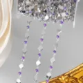 Chaine en strass argentee avec cristaux violets pour bricolage DIY et fabrication de sacs. - Argent / Violet