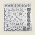 Klassisches weisses Seidentuch mit schwarzem Paisleymuster und geometrischem Print fuer Frauen. - #43 Weißer Paisley-Rand