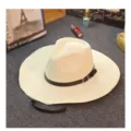 Chapeau de paille d'été pour hommes chapeau de soleil à large bord pliable et élégant - L (58-60cm) / Blanc