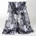 Langer Chiffonschal mit modischem Buchstaben-Druck, leichtes Tuch für Frühling und Sommer. - 150*50cm / Schwarz Weiß