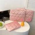Rosa gesteppte Laptoptasche mit metallischem Herzmuster, leichte und stilvolle Schutzhülle. - 11寸(竖款) / Rosa
