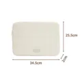Minimalistische gesteppte Laptoptasche in Beige, 34.5x25.5cm, schützendes Notebook-Etui. - 14 Zoll / Beige