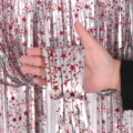 Rideau à franges en aluminium argenté avec étoiles rouges pour fond de fête et détail déco - Argent Mat Étoile Rouge / 1m*2m