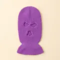 Vista detallada del pasamontañas de punto morado, gorro térmico de invierno resistente. - Púrpura