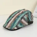 Vue détaillée de la casquette plate vintage à rayures cachemire style rétro décontracté - M (56-58cm) / Vert