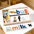 Holz Englisches Alphabet Buchstabierspielzeug Kinder Frühe Bildung Lernspiel Set - Verpackte Rechtschreibwörter