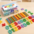 Kinder Holz Mathe Zählstäbchen und Zahlen Lernspielzeug Set mit Aufbewahrungsbox - Zählstäbchen
