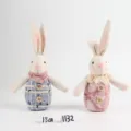 Paas stof opgevulde konijn pop ornament, handgemaakte vakantie tafeldecoratie. - Stijl 14