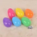 Ensemble d'oeufs de Paques en plastique colores, couleurs vives pour decoration de fete. - Ensemble 12