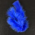 Blaue Deko-Federn im Detail, flauschige Textur für Bastelarbeiten und Partydekoration. - 100 Stück / Dunkelblau