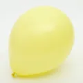 Ballon en latex nacré jaune clair, finition brillante pour la décoration de fête. - Jaune nacré 2,2 g