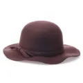 Elegante cappello cloche in feltro di lana bordeaux con tesa ondulata e fiocco - M(56-58cm) / Marrone