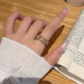 Elegant gold openwork rhinestone ring, chic designer style, perfect for daily fashion wear. - Lace Zirconia Style Jewelry