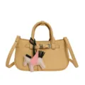 Sac à main vintage en cuir PU jaune avec charm pégase, élégant sac bandoulière pour femmes. - Avec Pendentif / Jaune