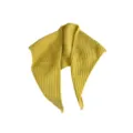 Pañuelo triangular de punto amarillo, bufanda de invierno acanalada y acogedora con estilo chic. - Amarillo