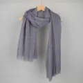 Écharpe en lin unie pour femme, foulard gris léger anti-soleil élégant pour usage quotidien. - Code 28