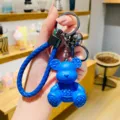 Portachiavi orsetto intrecciato blu, grazioso ciondolo per borsa e regalo per accessori auto. - Orso A Quadri / Blu