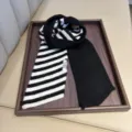 Écharpe tricotée rayée noir et blanc, chauffe-cou d'hiver chaud, accessoire élégant décontracté. - Rayé Noir et Blanc