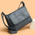 Vintage soft leather crossbody bag for women, elegant single shoulder bag with retro design. - Blue