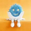 Cute smiling sponge holder with draining legs for kitchen sink sponge storage organization - White