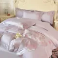 Juego de cama lujoso bordado con flores moradas, funda de edredón de algodón suave 4 pz. - Colección floral - violeta taro