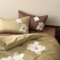 Cozy 100S staple cotton towel embroidered 4-piece bedding set with floral design scene. - Klein Dream - Yellowish Brown / 1.2m Flat Sheet 3-Piece Set (Random Pillowcase Pattern)