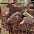 Vintage brown floral bedding set with ruffled lace edges and cute ribbon ties for bedroom. - Vintage Bowtie - Old Dream Flower - Coffee / 3-Piece Sheet Sets for 1.2m Bed - Duvet Cover 150x200