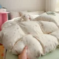 Juego de ropa de cama de doble gasa de algodón con estampado floral y conejo funda nórdica 4pz - Jazmín conejito / Par de fundas de almohada de 48x74cm