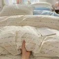 Cozy printed bedding set with cute cartoon cat and letter patterns for all seasons use. - Sweetheart Cat / Pair of 48x74cm Pillowcases