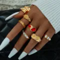 Vintage gold adjustable rings set with irregular texture red gemstone and white enamel - Red Gemstone White Enamel Gold Set (6544501HB) / Gold