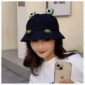 Cute 3D frog bucket hat for women, black cotton sun protection cap, fun cartoon summer hat detail. - One Size / Black